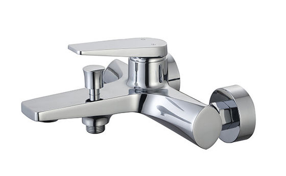Eén hefboom bad of douche mixer badkamer chroom messing kraan koud en warm water ontworpen moderne OEM